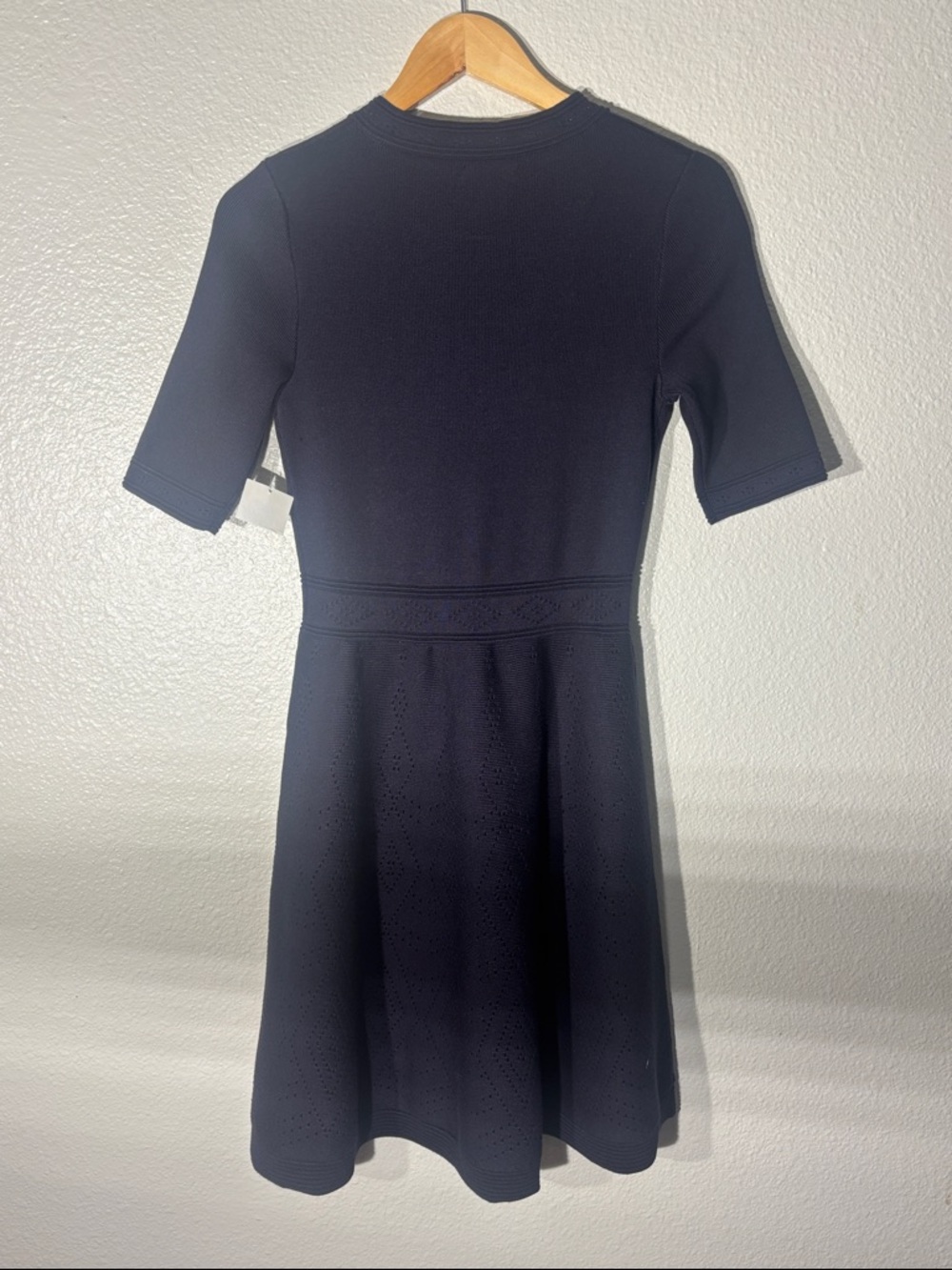 Eliza J Classic Navy V-Neck A-Line Fit-and-Flare  Knit Sweater Dress - Picture 16 of 16